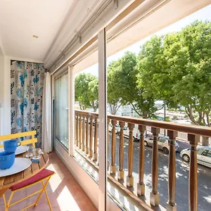 56 - Comme De Bateau à L'entrée Du Port Appartement